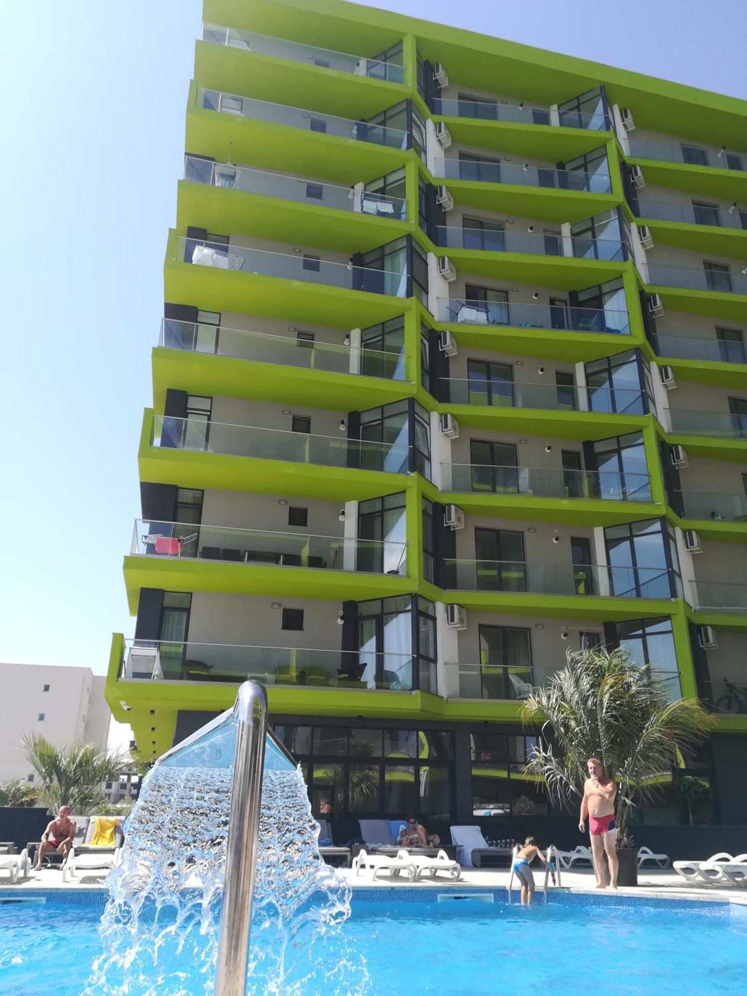 Alfie Mamaia Nord Apartment นาโวดาริ ภายนอก รูปภาพ